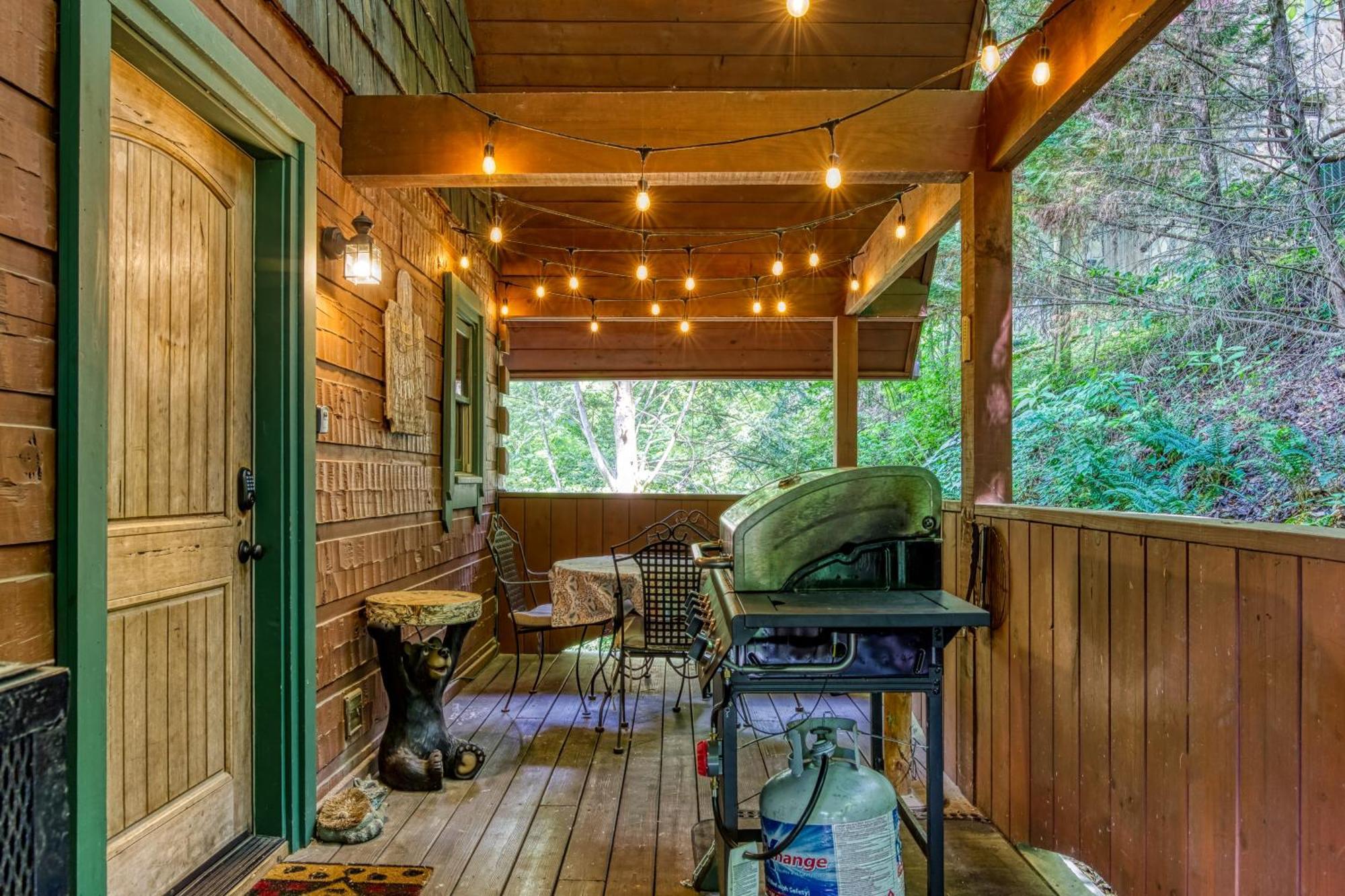 Bridgewood Cabin, Hot Tub, 1089 Of Free Attraction Tickets For Each Paid Day, Dollywood And More! Pigeon Forge Extérieur photo